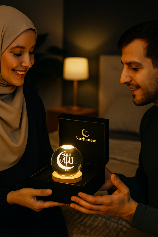 Nurhanem™ – Manevi Işıklı Kristal Küre ✨
